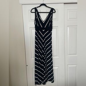 White House black market maxi